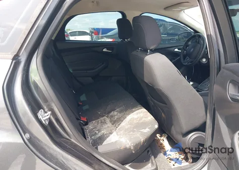 2018 Ford Focus Se из США, поврежденный, VIN 1FADP3F27JL261977